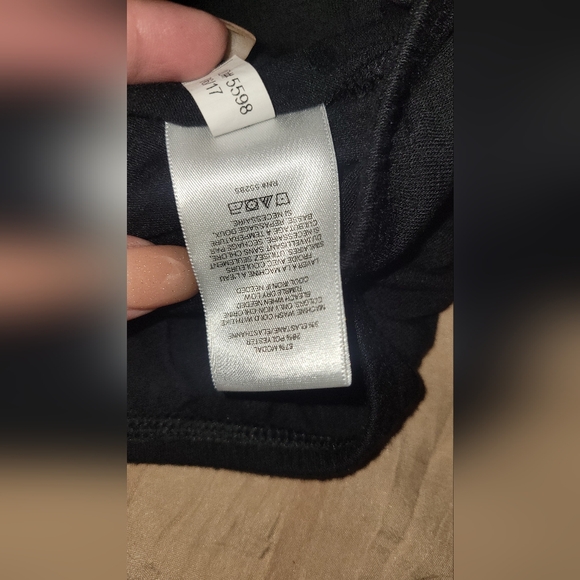 Express Black Off-Shoulder Top - Picture 5 of 5